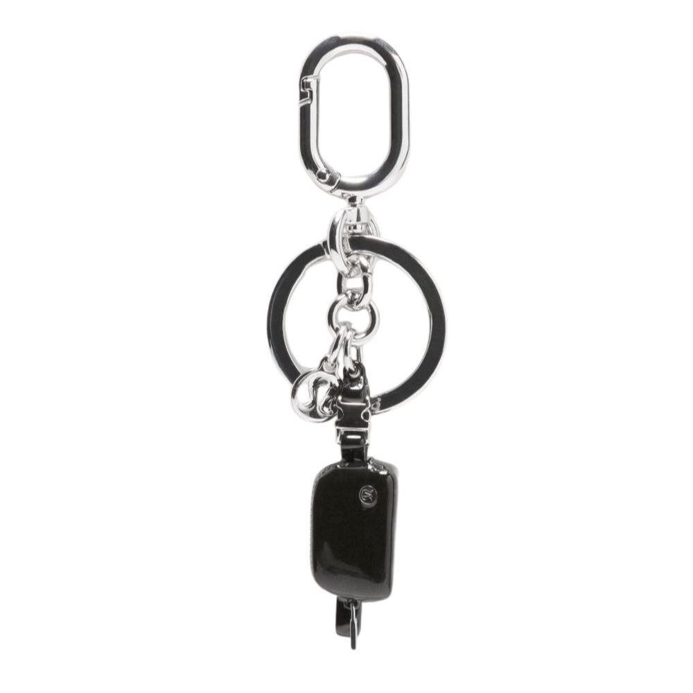 Everywhere Belt Bag Key Charm Black/Silver